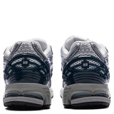 1906R - Silver Metallic/Deep Ocean/White