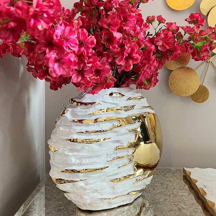 Modern Gold Ceramic Vase – Luxury Electroplated Home Decor Accent