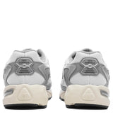 725v1 - White/Metallic Silver/Slate Grey