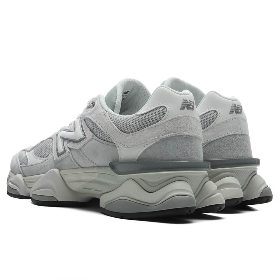 9060 - Lone Star Grey/Reflection