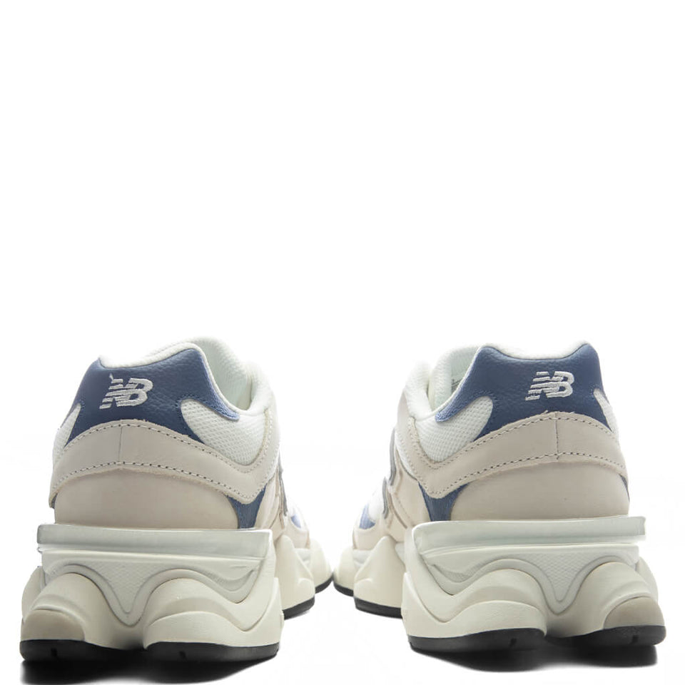 9060 - Sea Salt/Magic Blue