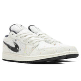 Air Jordan 1 Low SE (GS) 'Paint Splatter' - Sail/Black/Total Orange