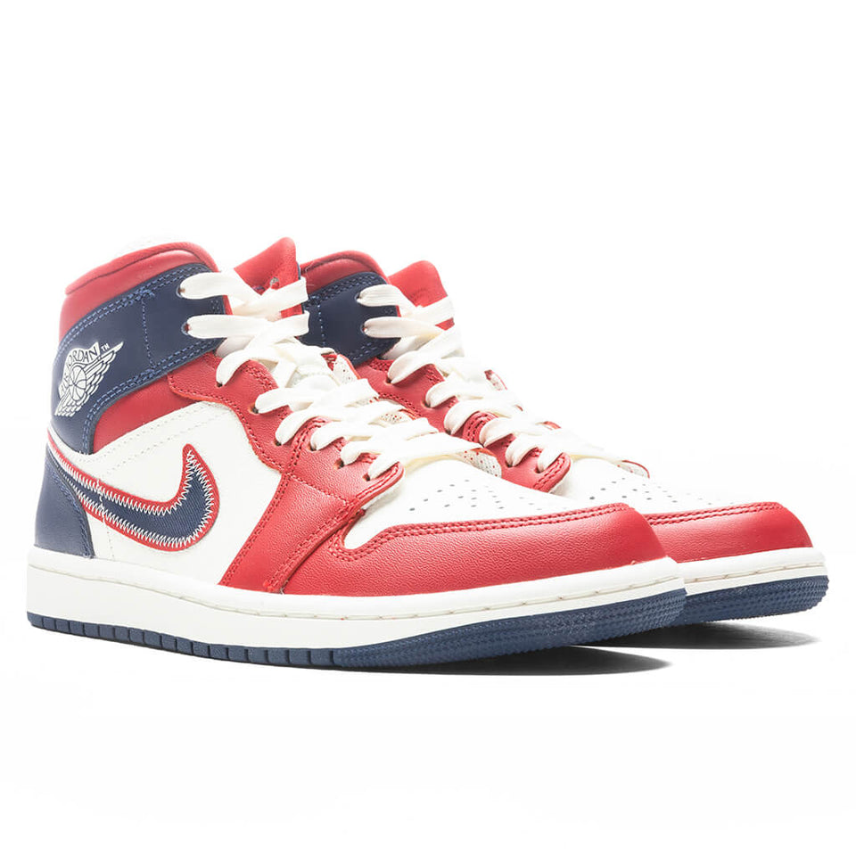 Women's Air Jordan 1 Mid SE - Gym Red/Midnight Navy/Sail/Light Iron Ore
