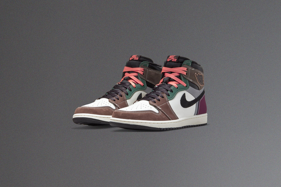 Air Jordan 1 Retro High OG - Black/Archaeo Brown