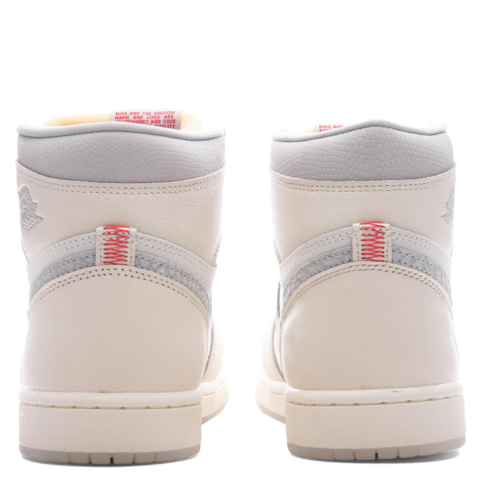 Air Jordan 1 Retro High OG 'Sail' - Sail/University Red/Pale Ivory