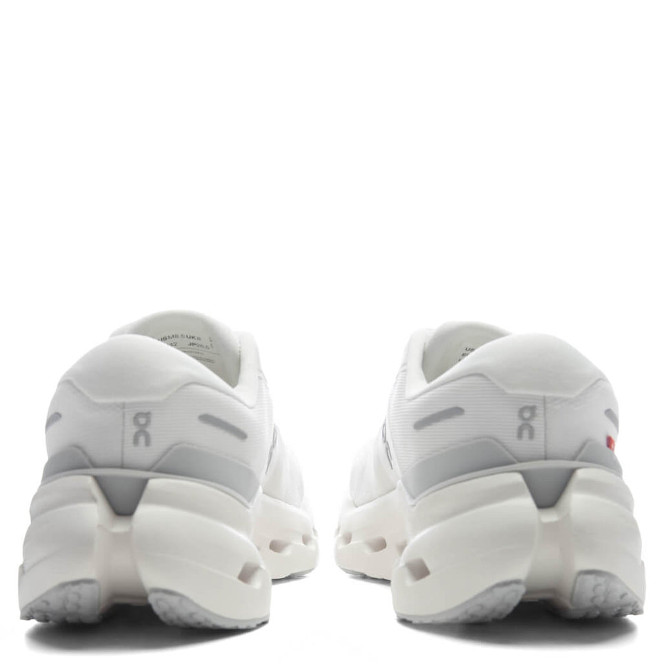 Cloudrunner 3 - White/Glacier