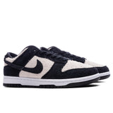 Dunk Low Retro SE - White/Black
