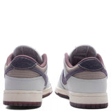 Dunk Low Retro SE - Off White/Dark Raisin/Spruce Aura