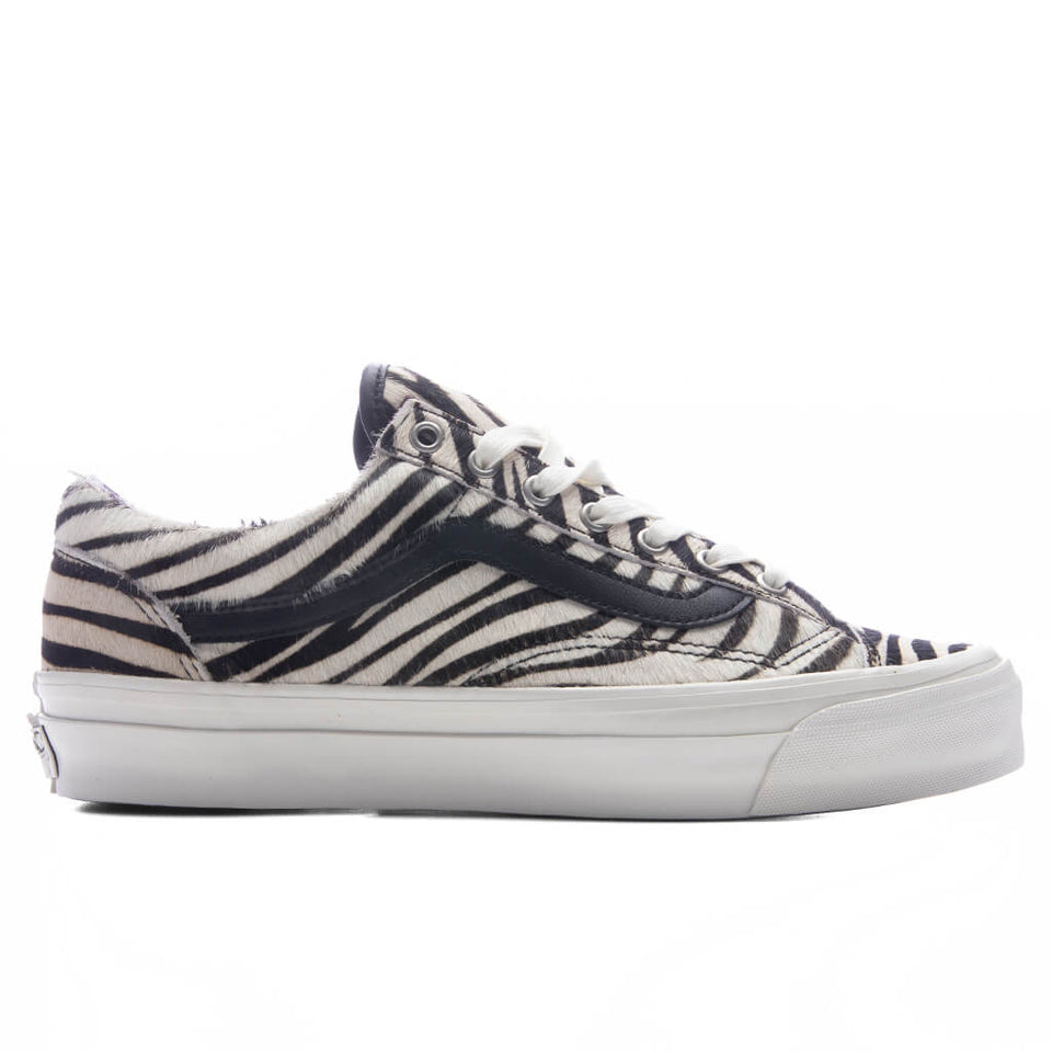 Premium LX Old Skool 36 - Pony Zebra