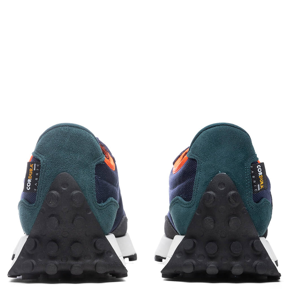 327 - Lagoon/Storm Blue
