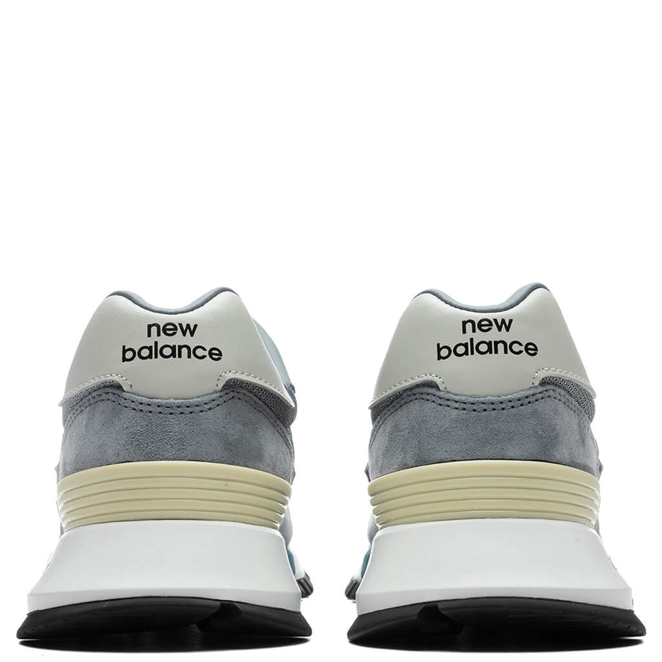 RC 1300 - Grey/Teal