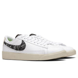 Women's Blazer Low SE - White/Black/Light Bone