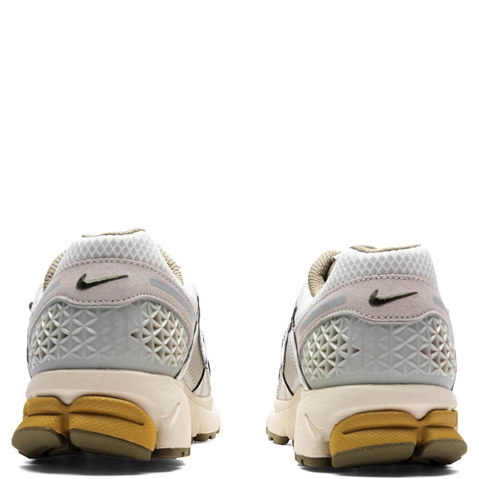 Zoom Vomero 5 SP - Light Bone/Medium Olive/Neutral Olive