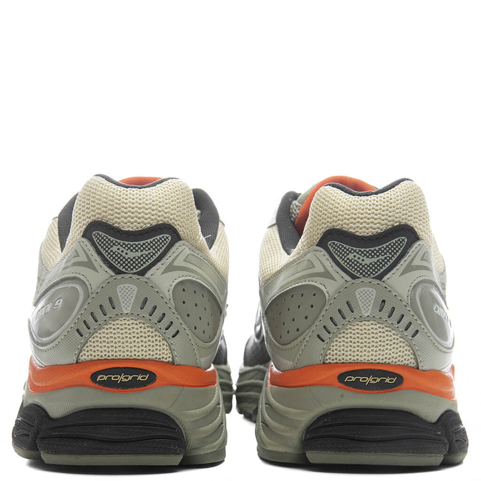 Progrid Omni 9 'Distract' - Stone/Alfalfa