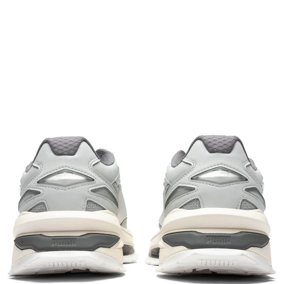Nano Odyssey - Feather Grey/Cool Mid Grey
