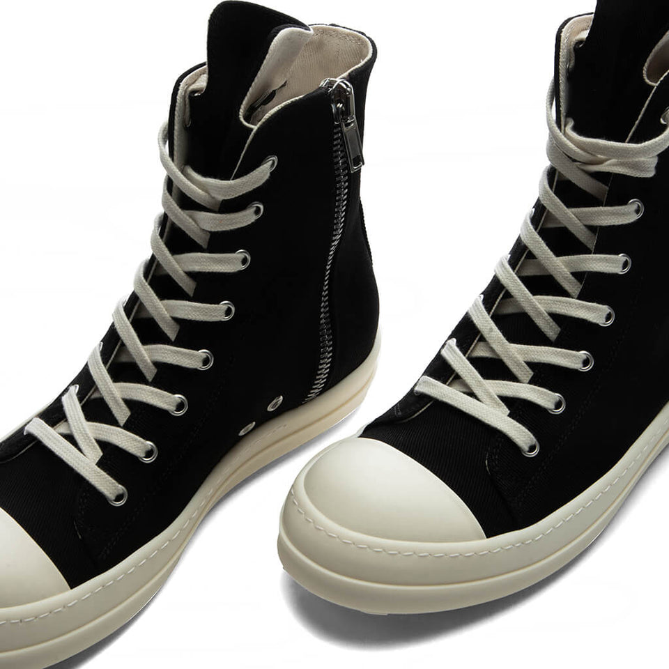 Sneaks - Black/Milk