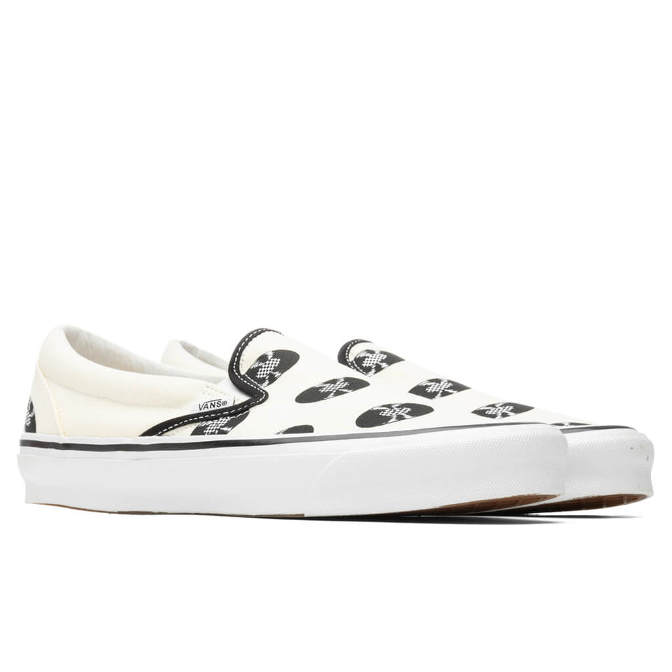 Vans Vault x OG Classic Slip-- Classic White/Records