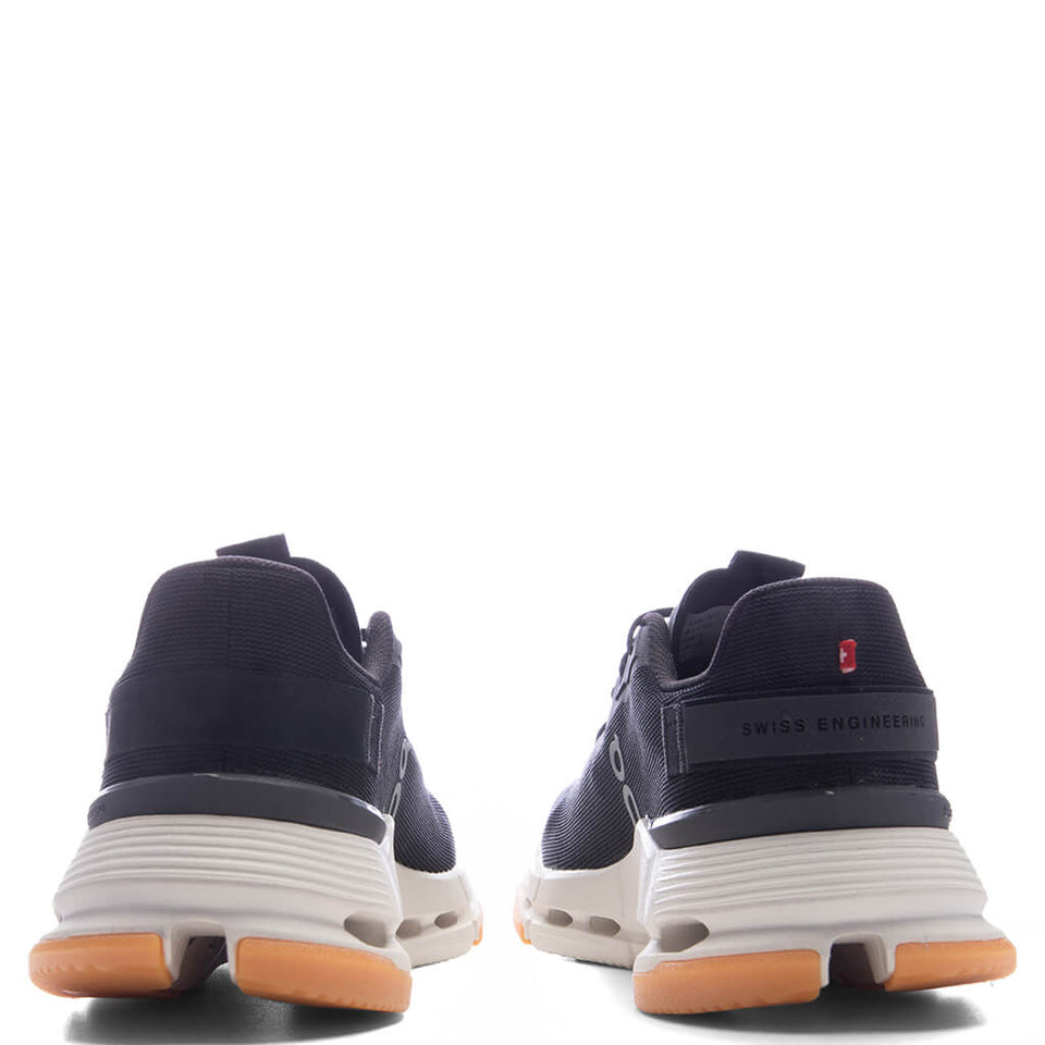 Women's Cloudnova Form 2 - Black/Ivory