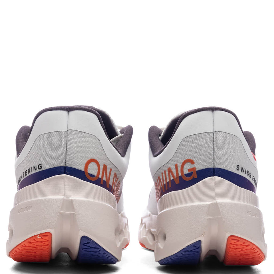 Women's Cloudsurfer Next - White/Flame