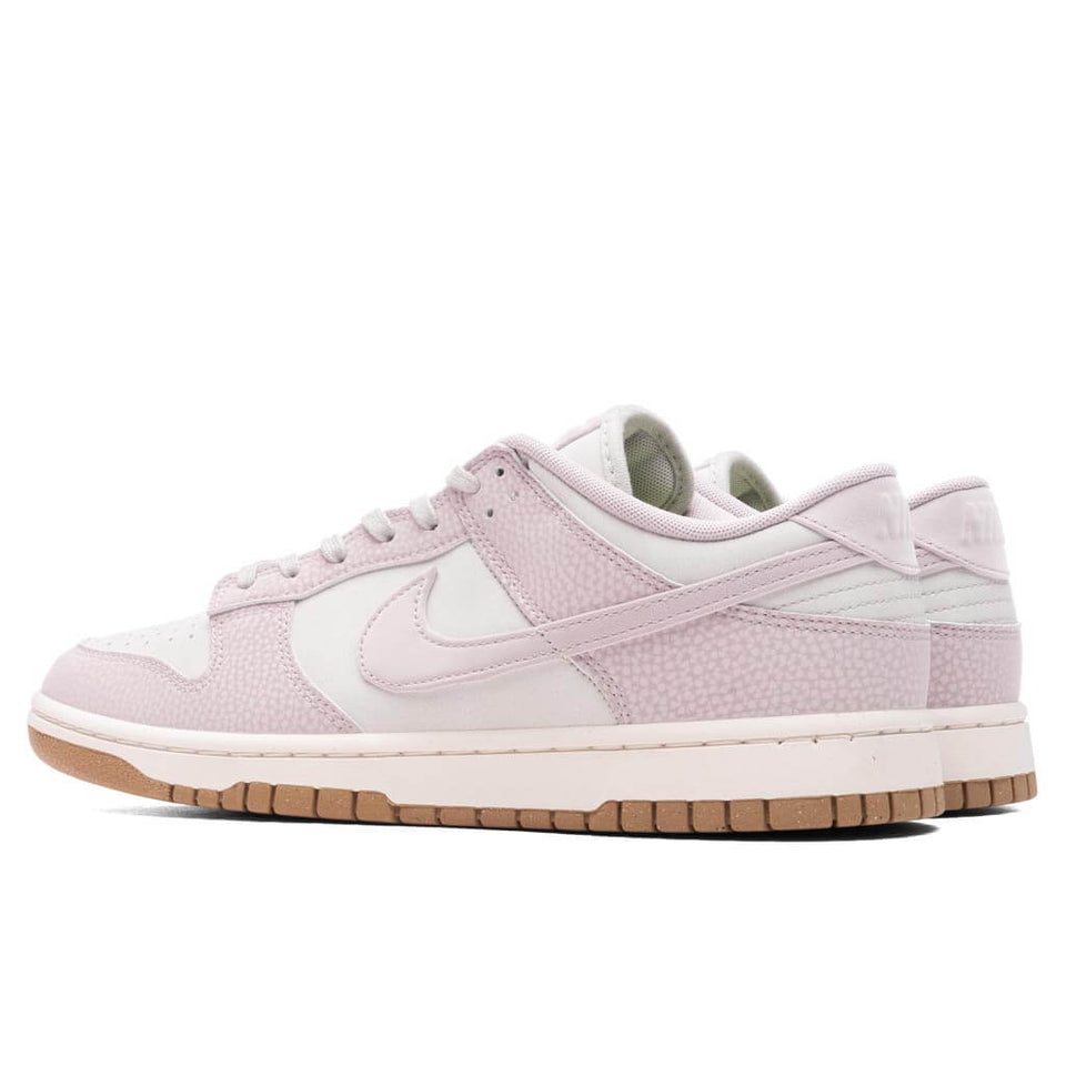 Women's Nike Dunk Low Premium Next Nature - Light Bone/Platinum Violet