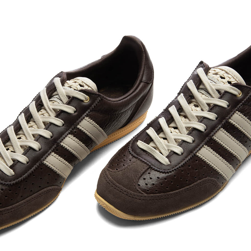 Women's Japan - Brown/Wonder White/Gold Metallic