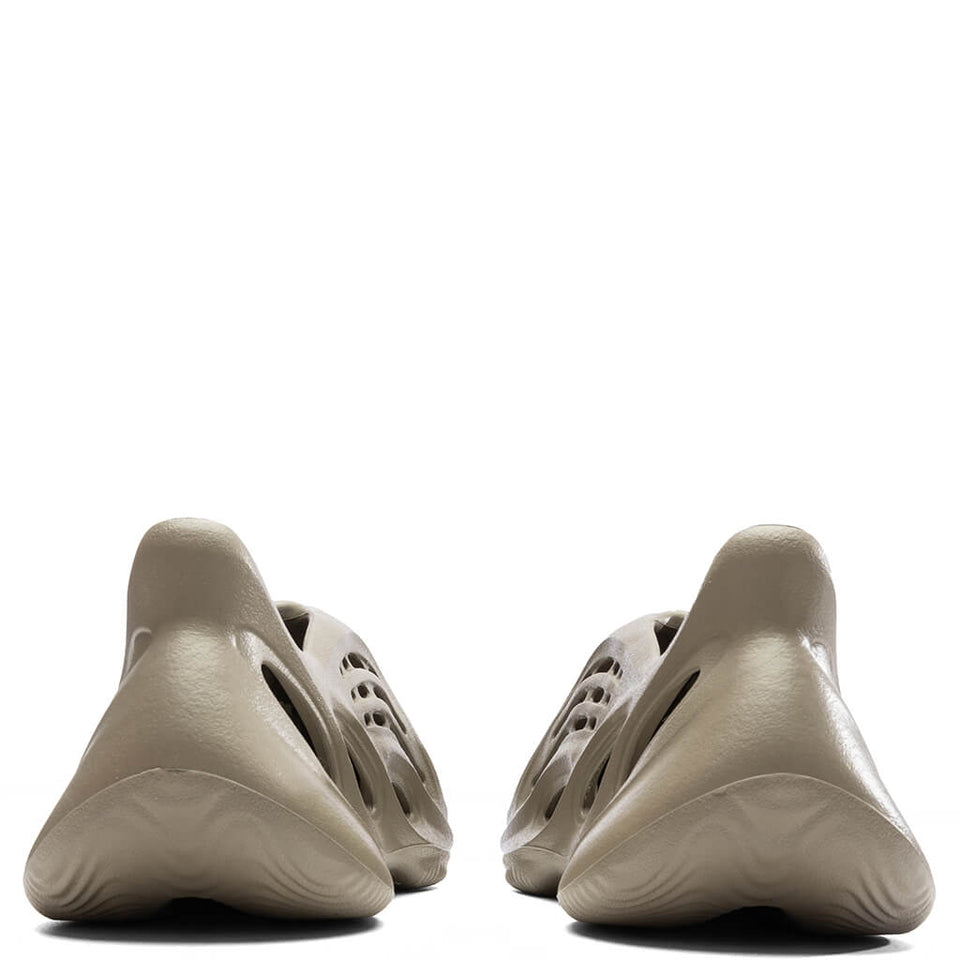 Yeezy Foam RNR - Stone Taupe