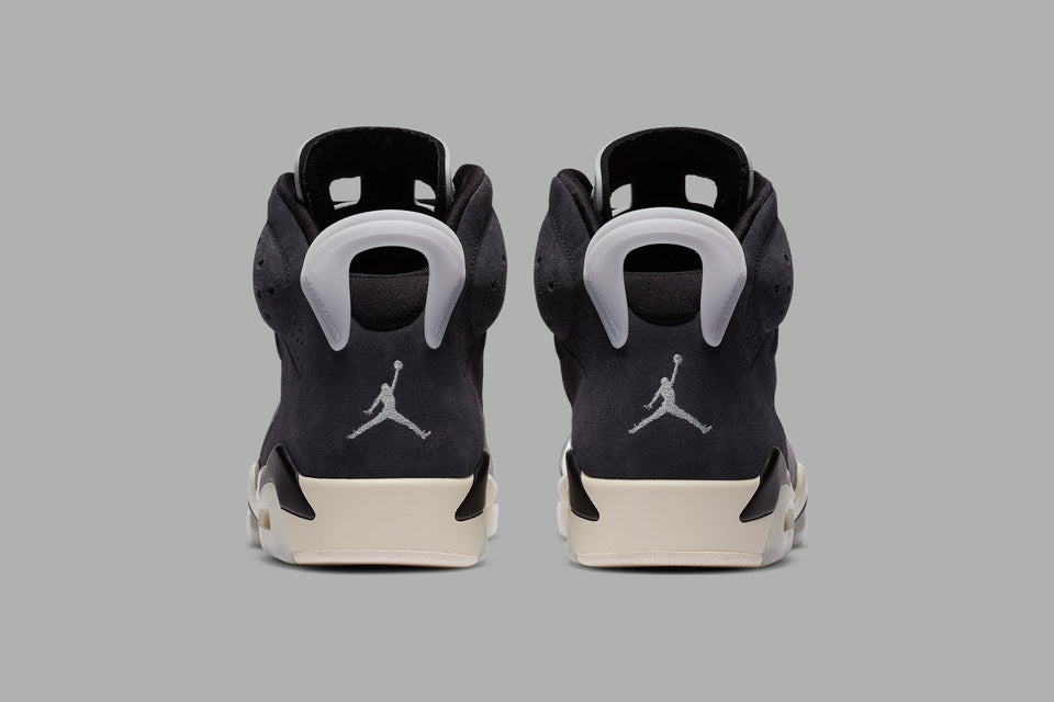Women's Air Jordan 6 Retro "Light Smoke" - Black/Chrome