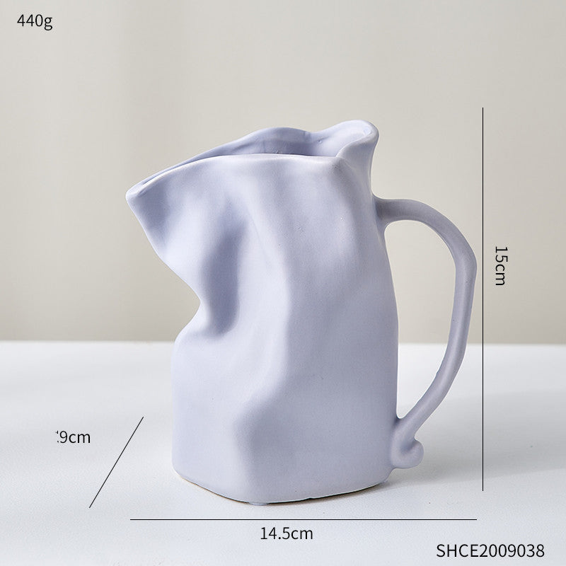 Modern Pleated Ceramic Vase – Nordic Luxury Decor with Tulips