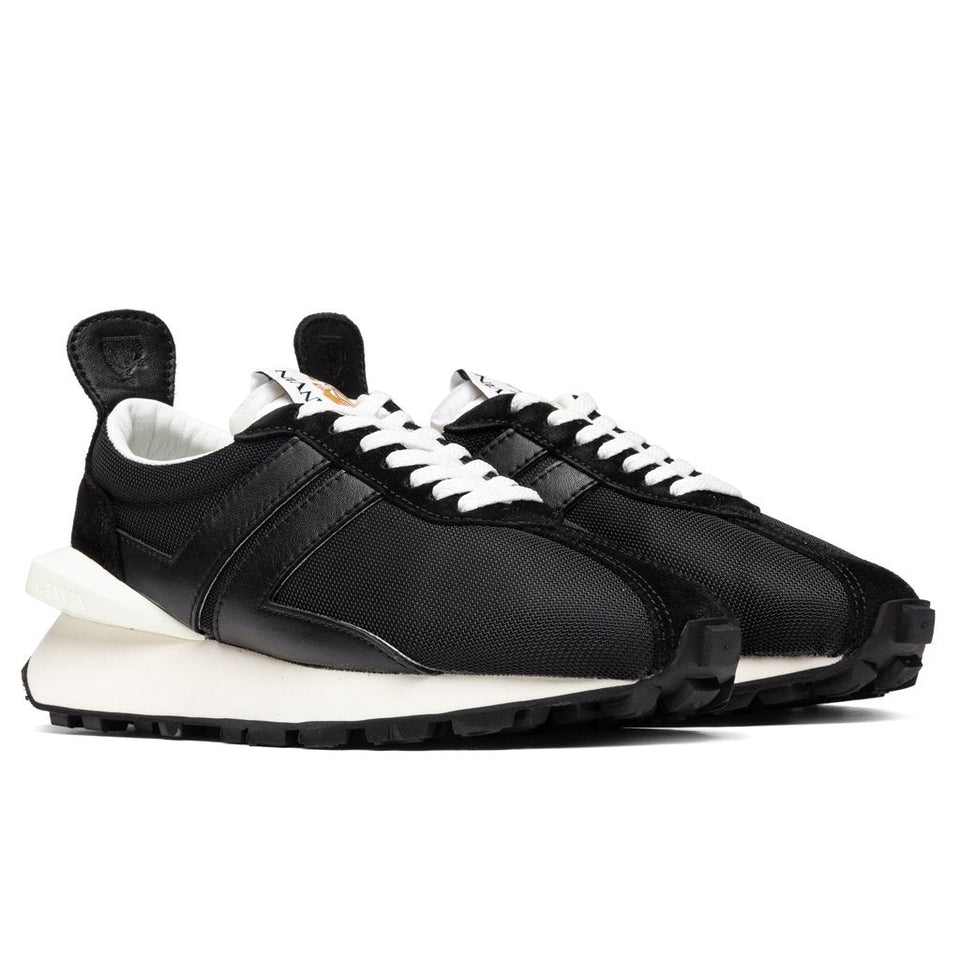 Mesh Running Sneaker - Black