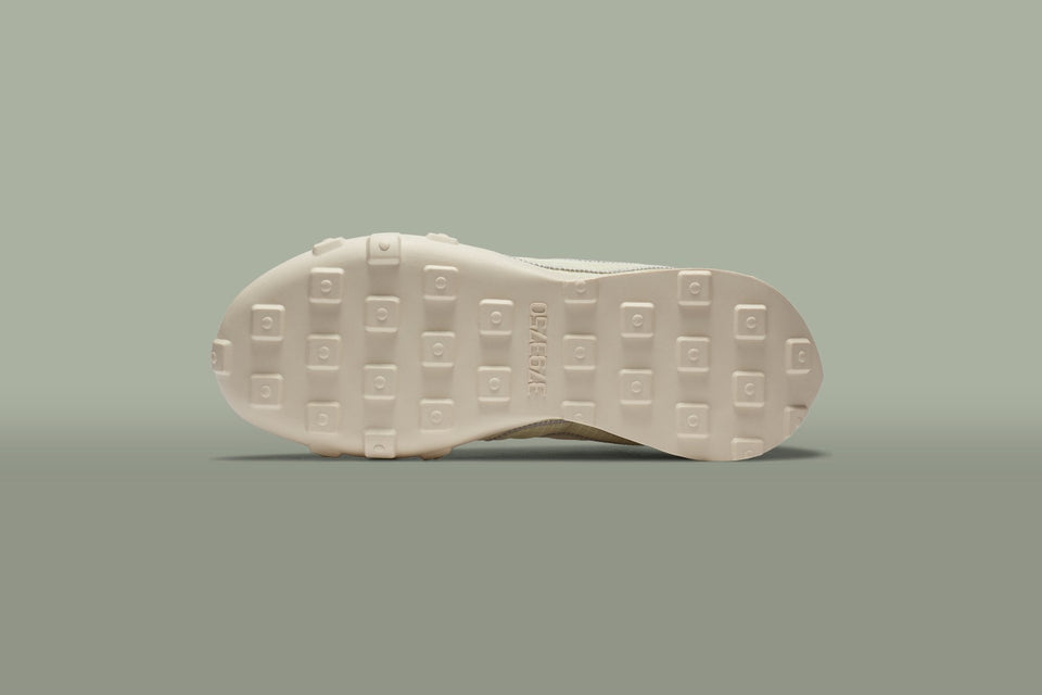 Women's Waffle Racer LX Series QS - Pale Ivory/Silver